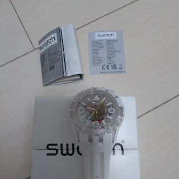 Swatch 투명 케이스 쿼츠 손목시계