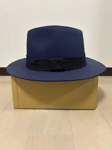 OAKLEY 네이비 햇 프리 사이즈