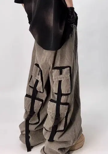 미사용 새상품 Nanostudio 카고 팬츠 청바지 카키 한국