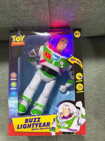 토이스토리 버즈 라이트이어 피규어 움직이는