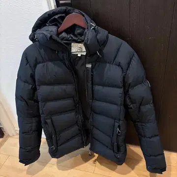 PYRENEX 허드슨 다운 자켓 블랙 후드 부착