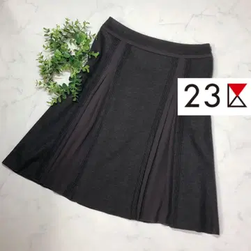 23구의 다크 브라운 색상 울 스커트 40