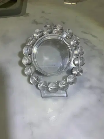 황철석 함유 쿼츠 12mm 후반 안지름 17.5