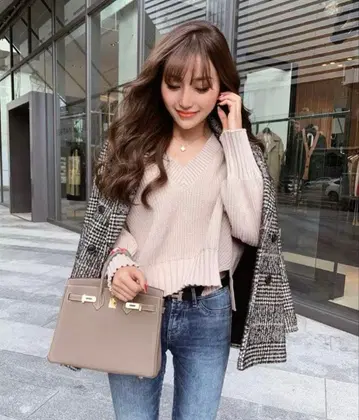 [ 새상품급 ] sheller 셰리에 니트 베이지 긴팔 스프링 니트