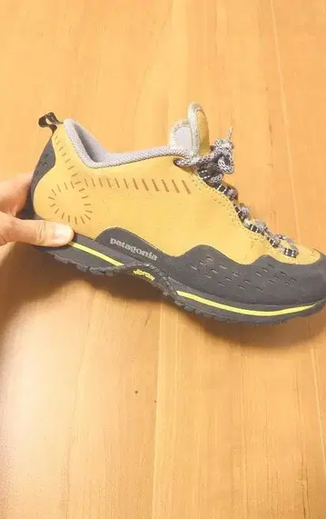 단종 Patagonia 코룸 클라이밍 신발