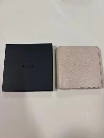 HITOE 라이트 베이지 접이식 지갑