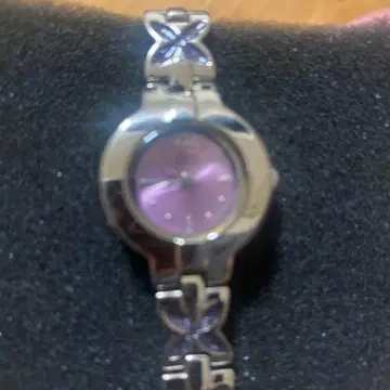 보라색 다이얼 쿼츠 손목시계 새 배터리