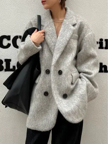 집소필라 gypsohila 미들 기장 오버 사이즈 샤기 코트