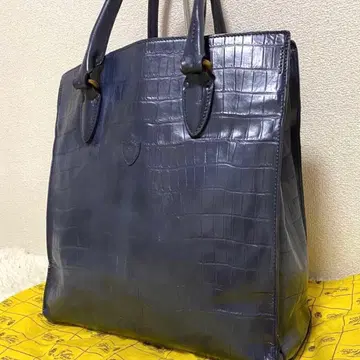 [ 극레어 ] Felisi 악어 엠보싱 스퀘어 토트백 수납 가방 네이비