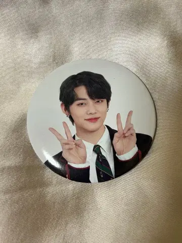 영준 캔 배지 txt