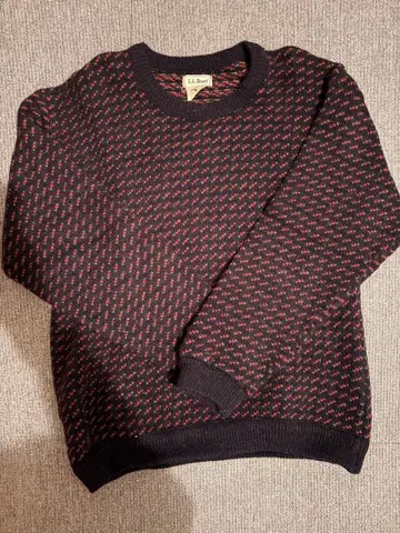 L.L. Bean 네이비/레드 크루넥 스웨터