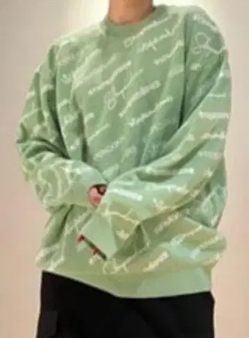 민트 그린 로고 프린트 니트