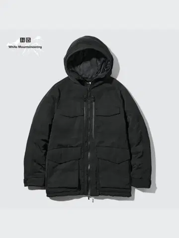 UNIQLO 화이트 마운티니어링 하이브리드 다운 오버사이즈 파카