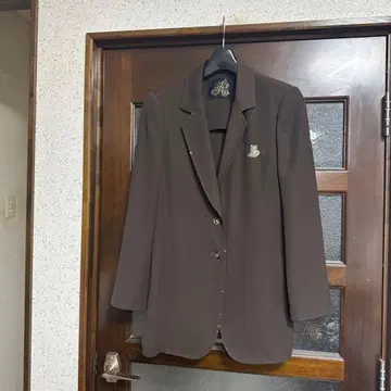 이타리야 겉옷 브라운 계열