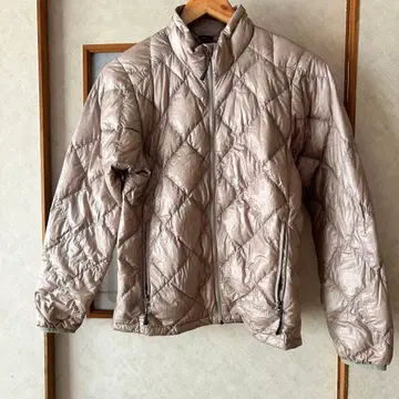 mont-bell 몽벨 울트라 라이트 다운 자켓 경량 베이지 계열 단종품