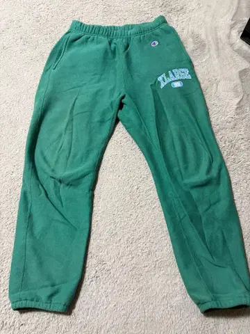 XLARGE x Champion REVERSE WEAVE