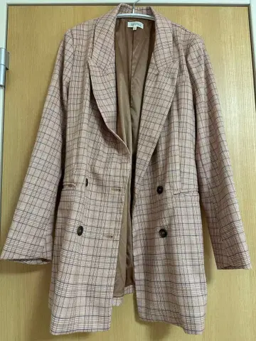 핑크 계열 체크 테일러드 자켓