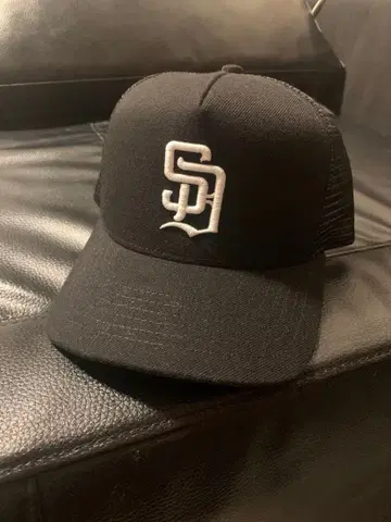 [ 새상품급 ] stampd 트래커 캡