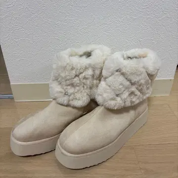 2WAY 비쥬 x 퀼팅 퍼 어그 부츠