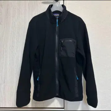 미사용급 파타고니아 신틸라 자켓 블랙 M 일본 L 2022FA