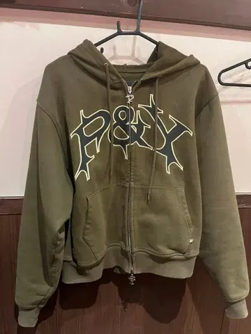 펑크앤요 올리브 M 사이즈