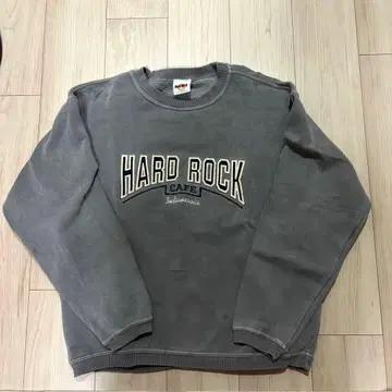 하드 록 카페 그레이 트레이닝복