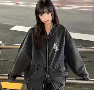 such a stan 로고 집 후디 블랙