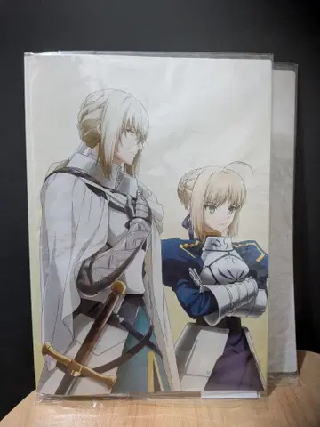 FGO 신성 원탁 영역 카멜롯 캔뱃지 폴더 & 벨트 키링