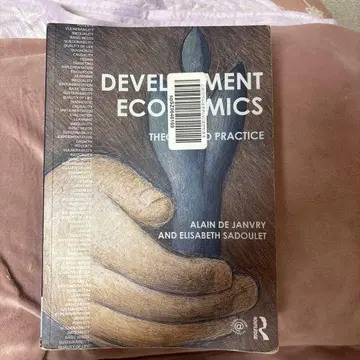 Development Economics - Alain de Janvry