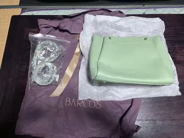 BARCOS 민트 그린 숄더백 부속품 모두 있음