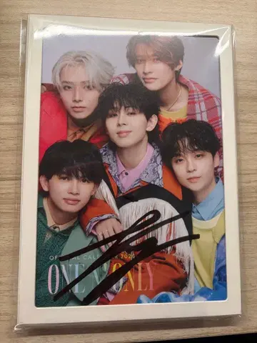 원엔 ONENONLY 2026년 달력 사인