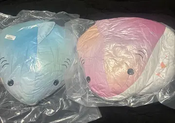 가브가브 샤크 쿠션