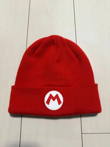 컨디션 최상 슈퍼 마리오 니트 모자 유니버셜 USJ 굿즈 모자 닌텐도