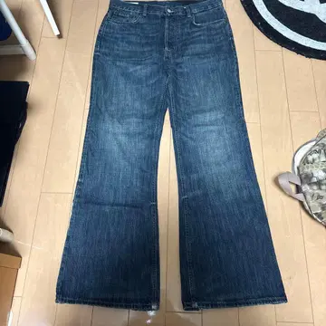 부츠컷 데님 플레어 데님 다크 블루