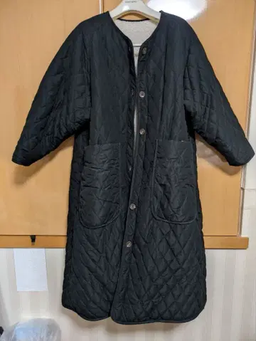 퀼팅 보아 리버서블 롱 코트