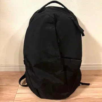Able Carry Thirteen Daybag X-pac 블랙