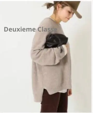 EVERYDAY I LIKE. Boucle 크루넥 니트 카키