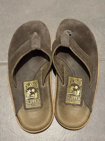 ISLAND SLIPPER 그레이 샌들
