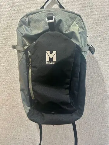 MILLET 백팩 그레이/블랙 20L