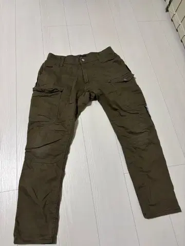 Dinnovation 카고 팬츠 올리브 그린