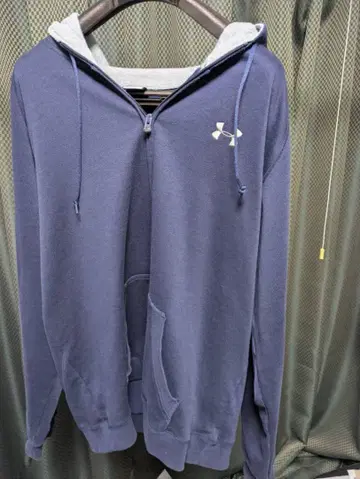 언더아머 네이비 풀 집업 후드티