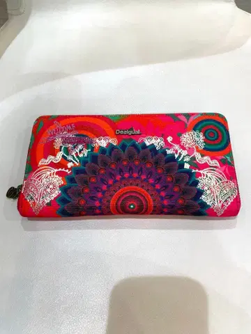 Desigual 데시구알 사이프 지갑 Wallet