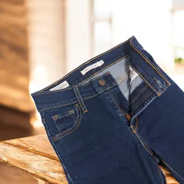 Levi's 721 프리미엄 하이라이즈 스키니 데님 팬츠 23