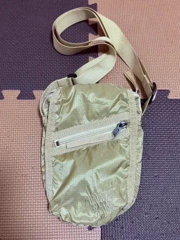 HARVEST LABEL 숄더백 베이지 사코슈 파라슈트