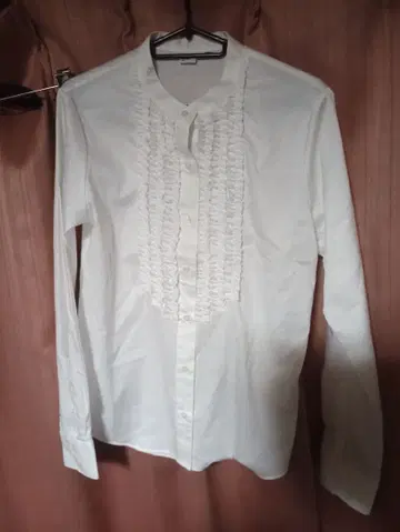 더 슈트 컴퍼니 프릴 드레스 화이트 셔츠 40