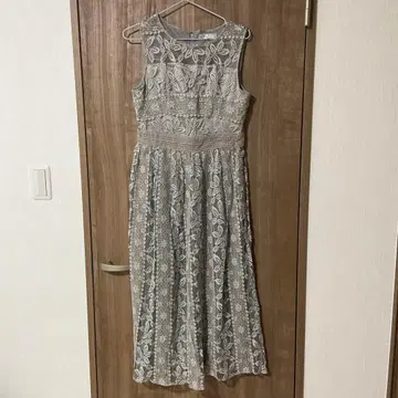 이모셔널 드레시즈 레이스 원피스