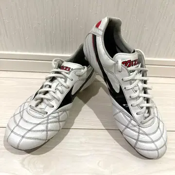 미즈노 모렐리아2 축구화