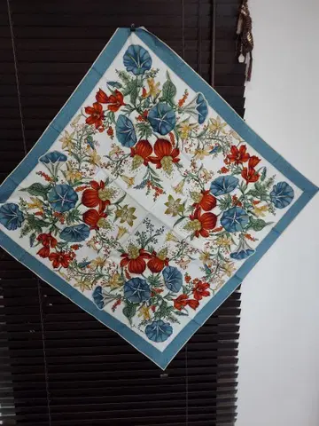 JIM THOMPSON 꽃무늬 실크 스카프 90cm