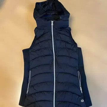 GapFit 후드 부착 다운 베스트 XS 블랙