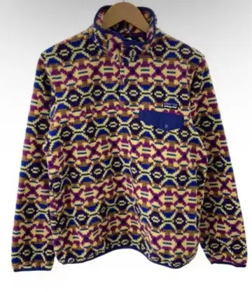 레어 파타고니아 신틸라 스냅T 플리스 컬러풀